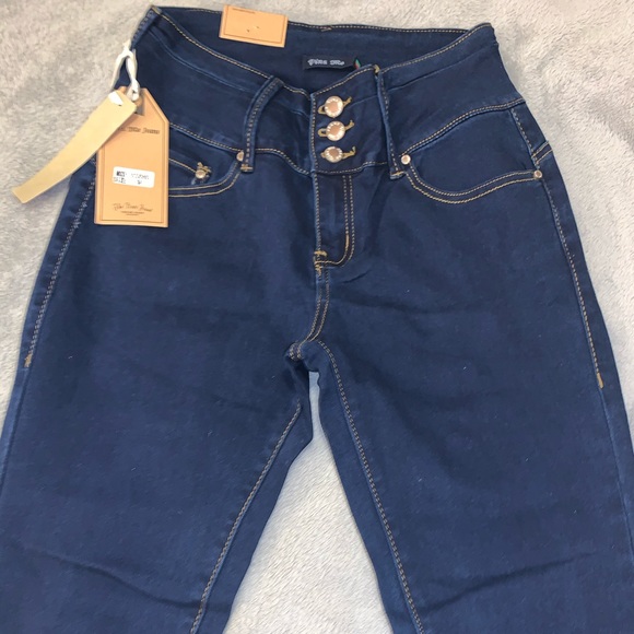 High Waisted Jeans - Picture 2 of 3